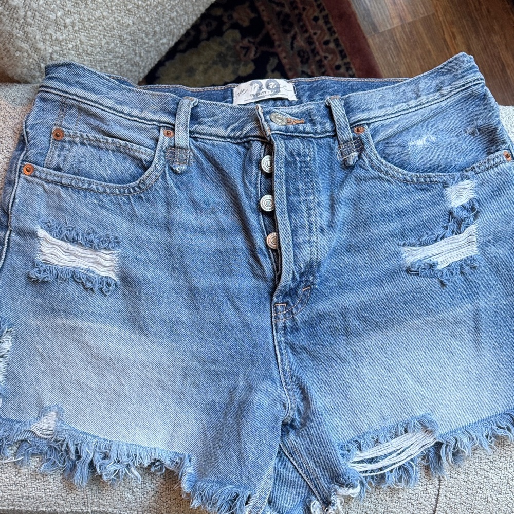 We The Free Medium Blue Frayed Jean Shorts